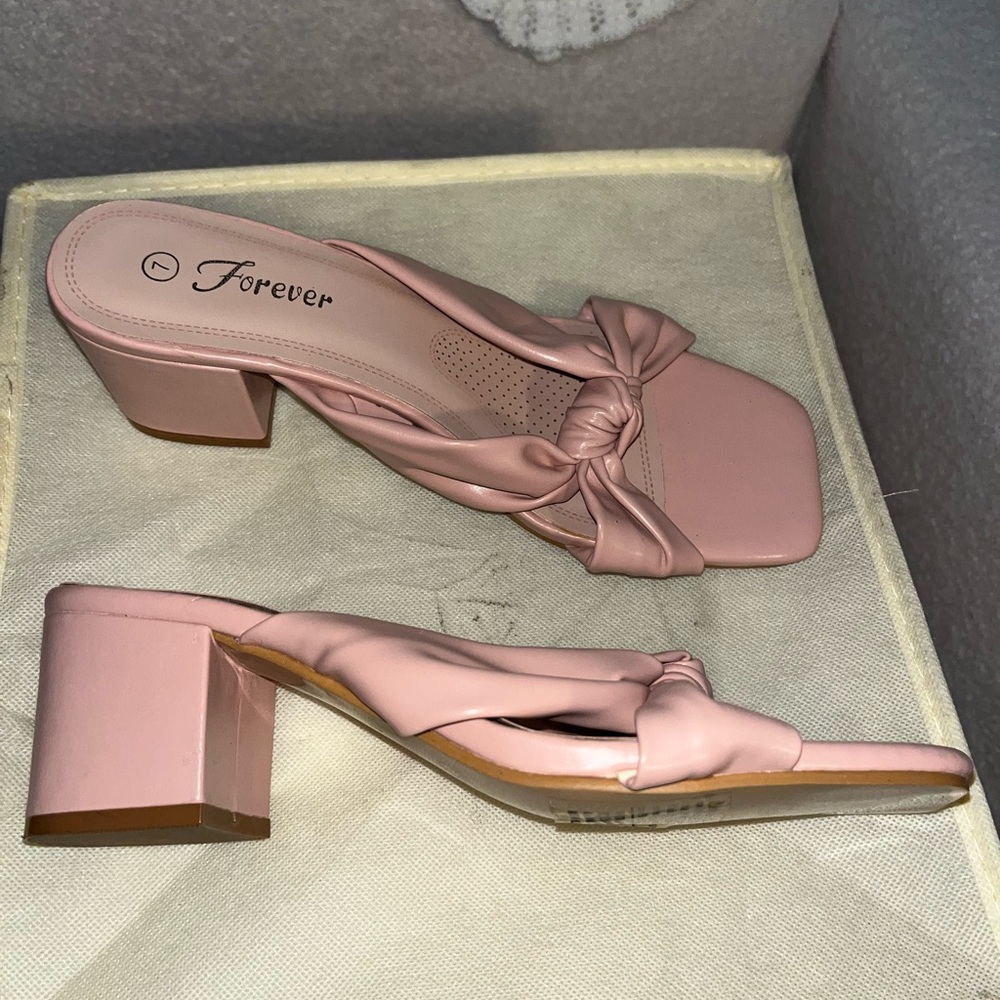 Pink Women's Block Heel Sandals size 7